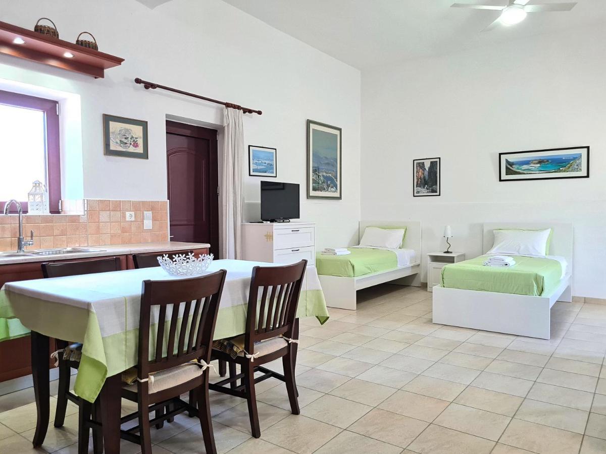 Enastron Vacation House Kíszamosz Kültér fotó